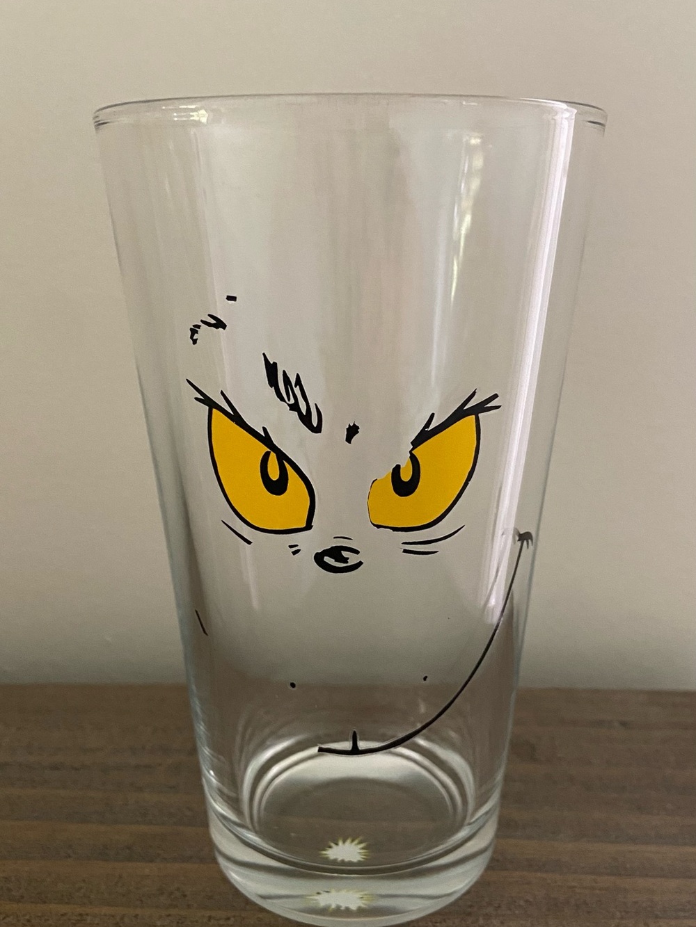 Yellow-Eyed Cat Face Clear Glass Tumbler - Decorative Drinking Glass